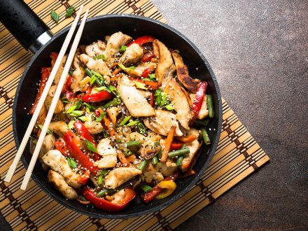 Pollo-al-wok-con-verduras-Canola-Life